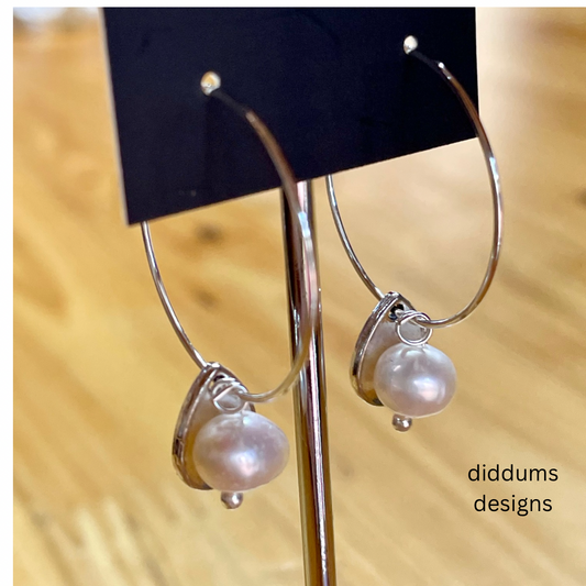 Freshwater Pearl Hoop Earrings