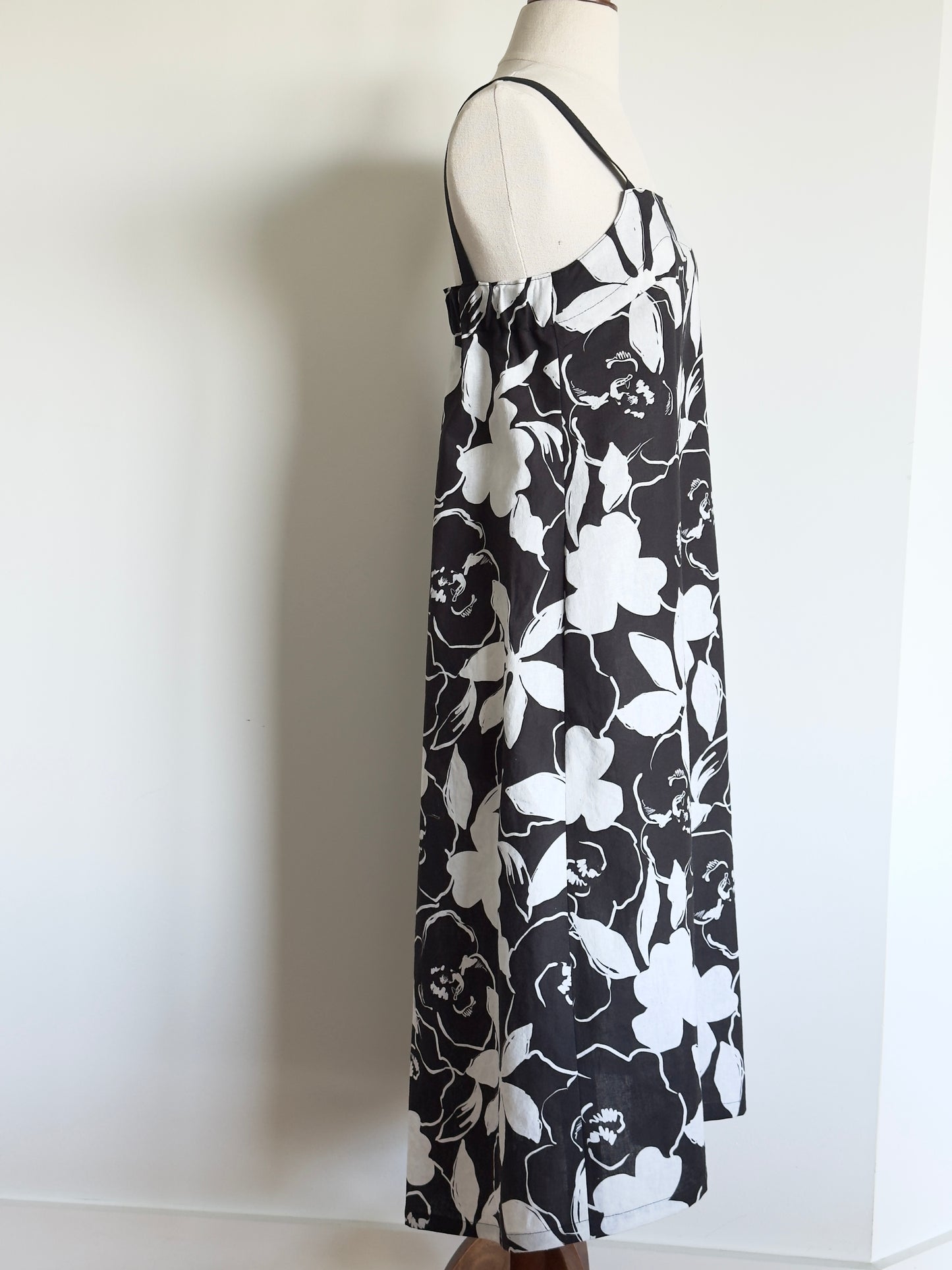 White Floral Linen/Cotton Sundress