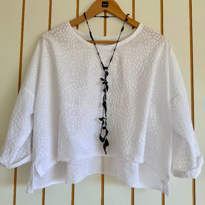 Texured White Box Top 